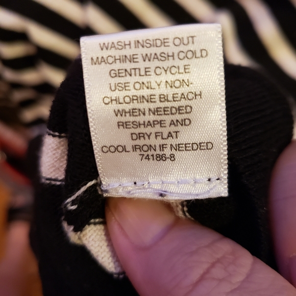 NWOT Liz Claiborne Simply Liz Top - Picture 5 of 5